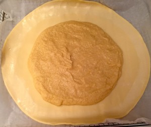 circle of puff pastry with the frangipane cream